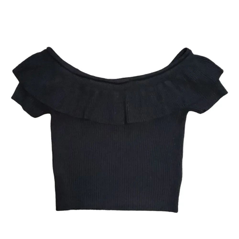 KIMCHI BLUE Off Shoulder Rib Knit Crop Top